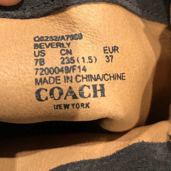 Coach suede 1/4 length boots size 7. Great condition!! - Picture 8 of 8